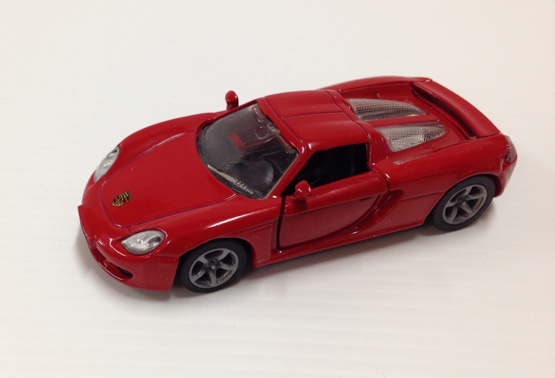 Illustration for article titled Carrera GT and Bonus 910